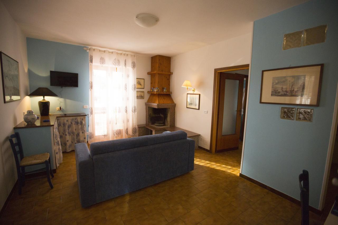Appartamento In Villa Valentini, Fronte Mare, Giardino E Parcheggio Privato, Wifi, Dotato Di Tutti I Confort, Nel Golfo Di Gaeta Minturno Eksteriør bilde