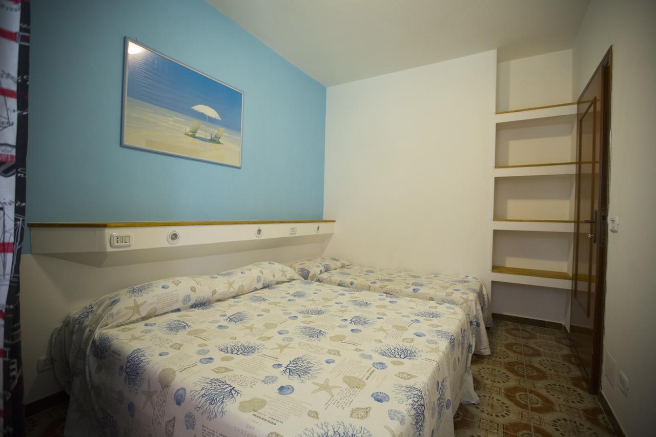 Appartamento In Villa Valentini, Fronte Mare, Giardino E Parcheggio Privato, Wifi, Dotato Di Tutti I Confort, Nel Golfo Di Gaeta Minturno Eksteriør bilde